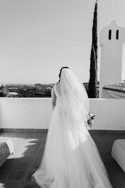 Fotógrafo de bodas naturales en Málaga capturando una destination wedding en Hotel Cortijo Bravo, Vélez