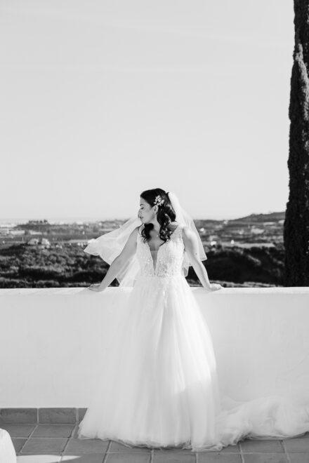 Fotógrafo de bodas naturales en Málaga capturando una destination wedding en Hotel Cortijo Bravo, Vélez