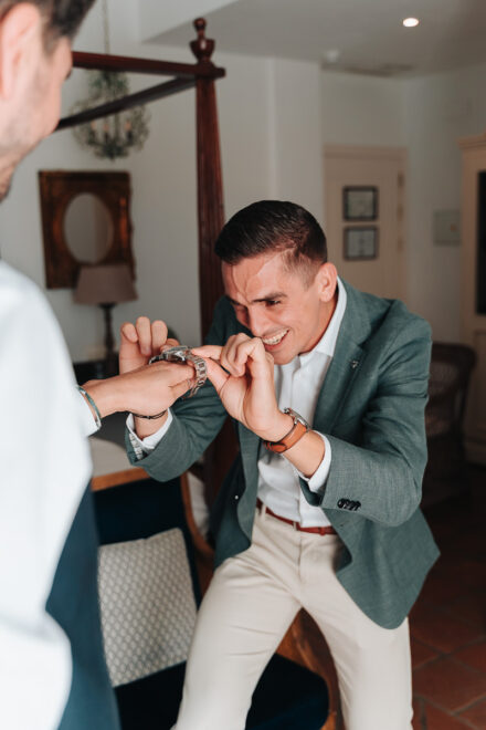 Fotógrafo de bodas naturales en Málaga capturando una destination wedding en Hotel Cortijo Bravo, Vélez