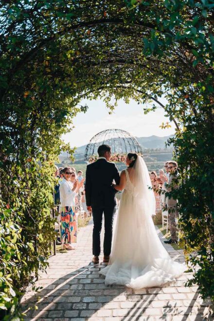 Fotógrafo de bodas naturales en Málaga capturando una destination wedding en Hotel Cortijo Bravo, Vélez