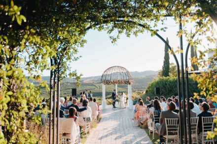 Fotógrafo de bodas naturales en Málaga capturando una destination wedding en Hotel Cortijo Bravo, Vélez