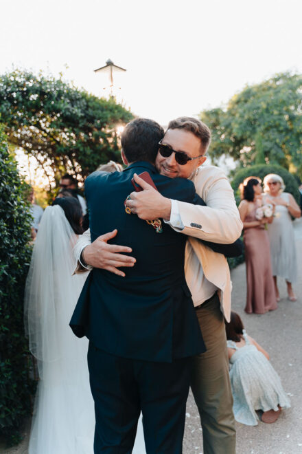 Fotógrafo de bodas naturales en Málaga capturando una destination wedding en Hotel Cortijo Bravo, Vélez