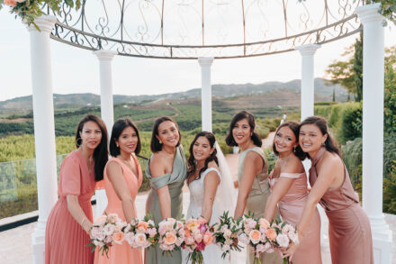 Fotógrafo de bodas naturales en Málaga capturando una destination wedding en Hotel Cortijo Bravo, Vélez